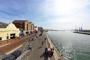 Poole Quay- click for photo gallery
